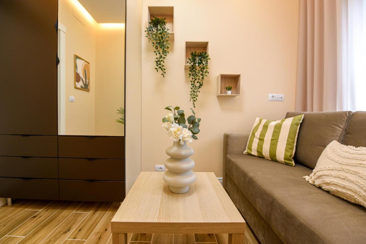 Green Leafy Brasov - Ideal 2 Bedroom Apartment מראה חיצוני תמונה